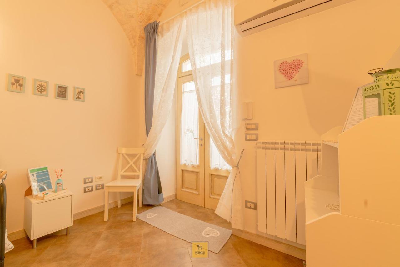 Petralu By La Puglia In Un Trullo Villa Locorotondo Luaran gambar
